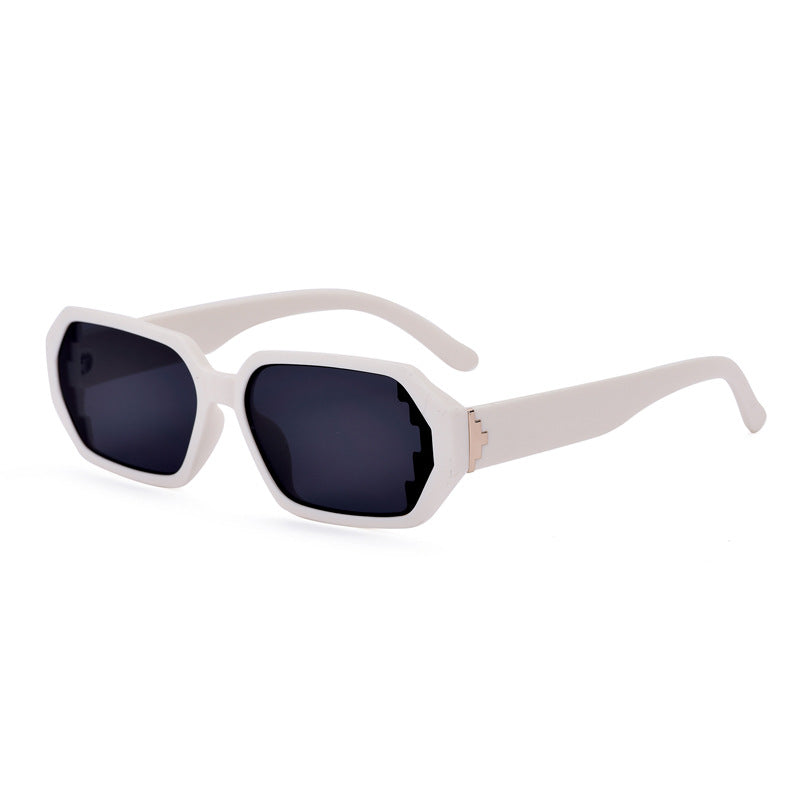 Wholesale Small Frame Irregular PC Sunglasses